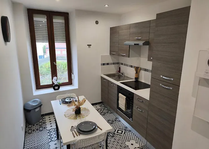 Daire Cozy Avec Parking Charleville-Mézières